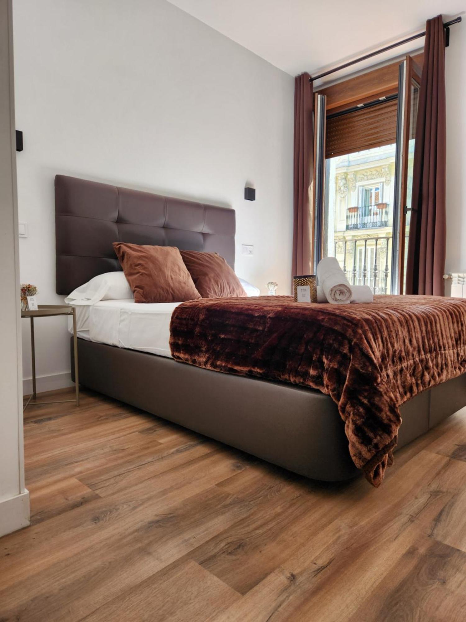 Hostal Arenal Madrid Exterior photo