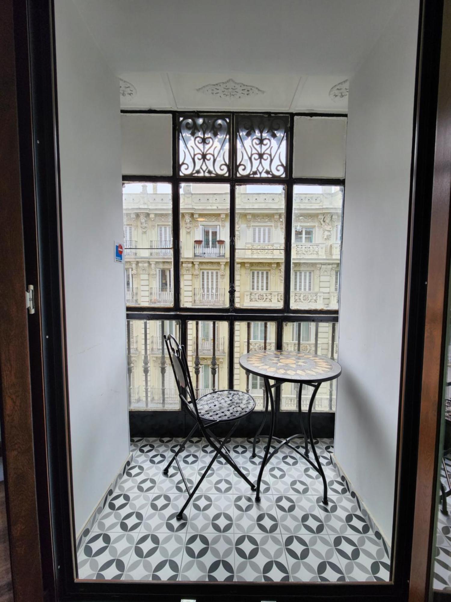 Hostal Arenal Madrid Exterior photo