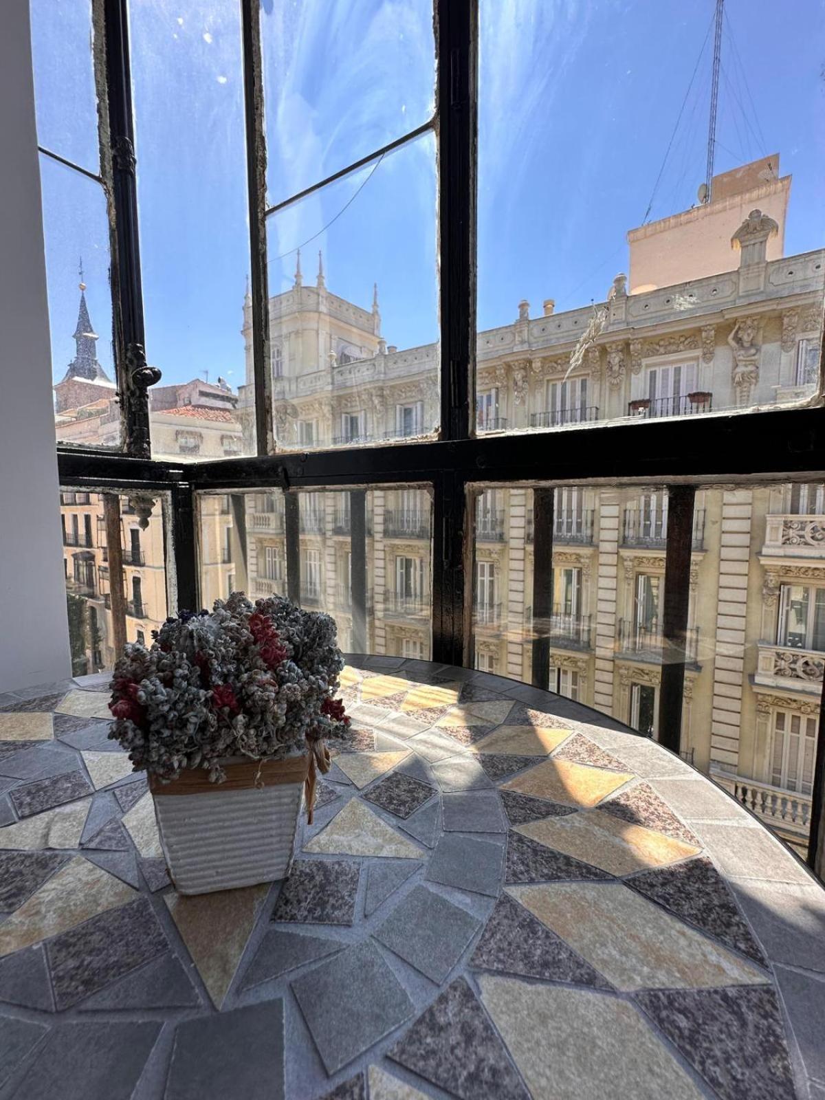 Hostal Arenal Madrid Exterior photo