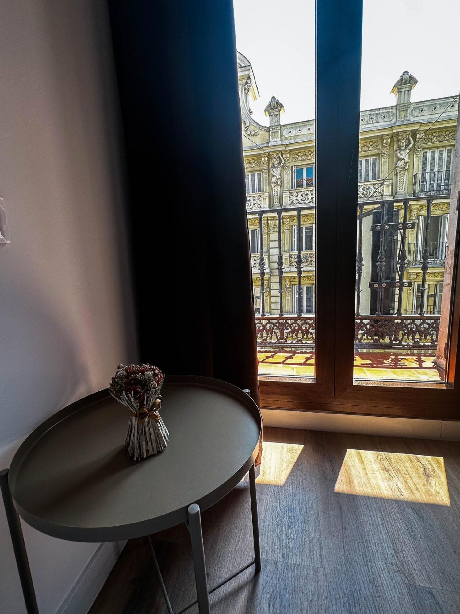 Hostal Arenal Madrid Exterior photo